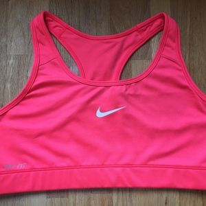 Nike Pro Sports Bra